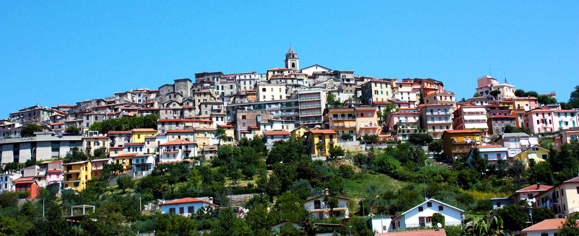 Il borgo antico di Fiuggi arroccato sul colle in provincia di Frosinone