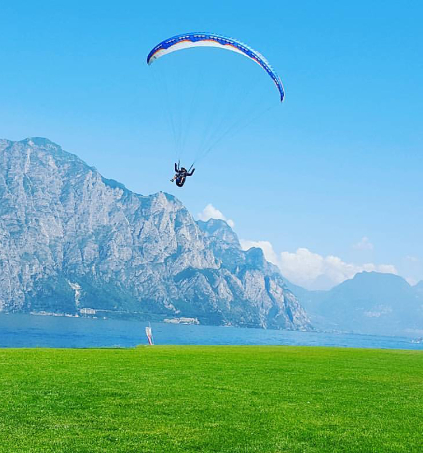 Parapendio al Lago di Garda