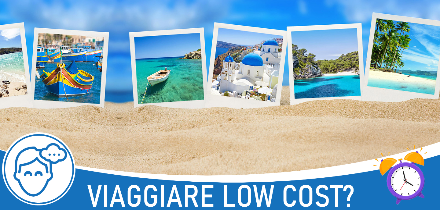 Valigia e mappa con biglietti aerei pronti per un viaggio low cost