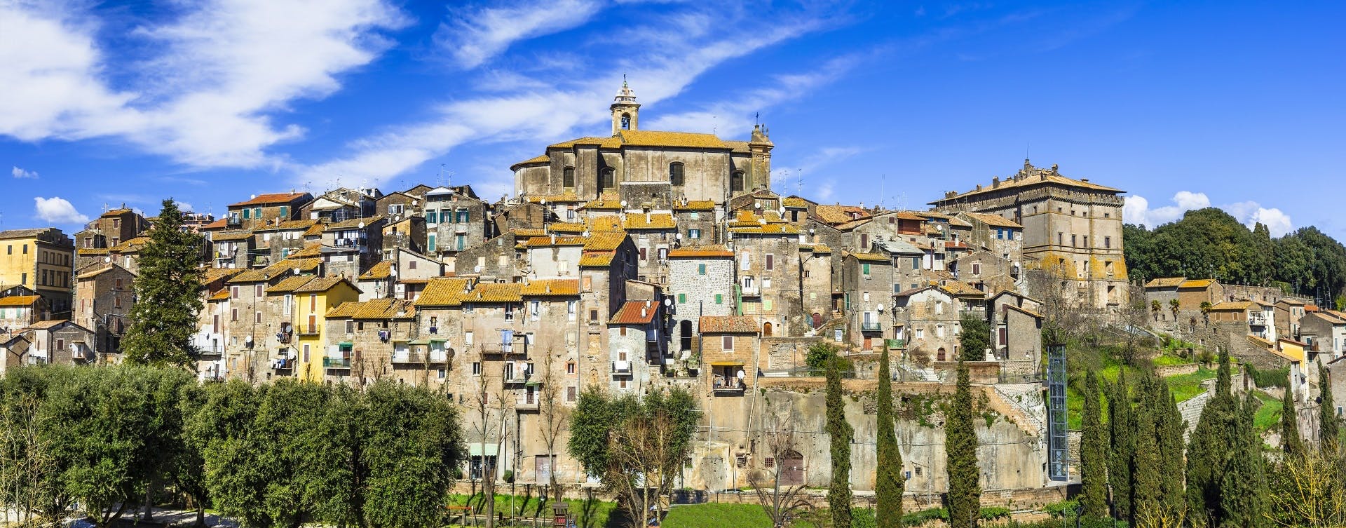 Vie e palazzi medievali del quartiere San Pellegrino a Viterbo