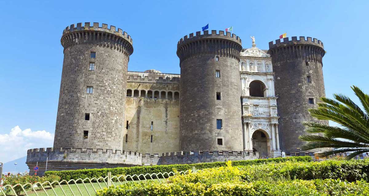 maschio angioino
