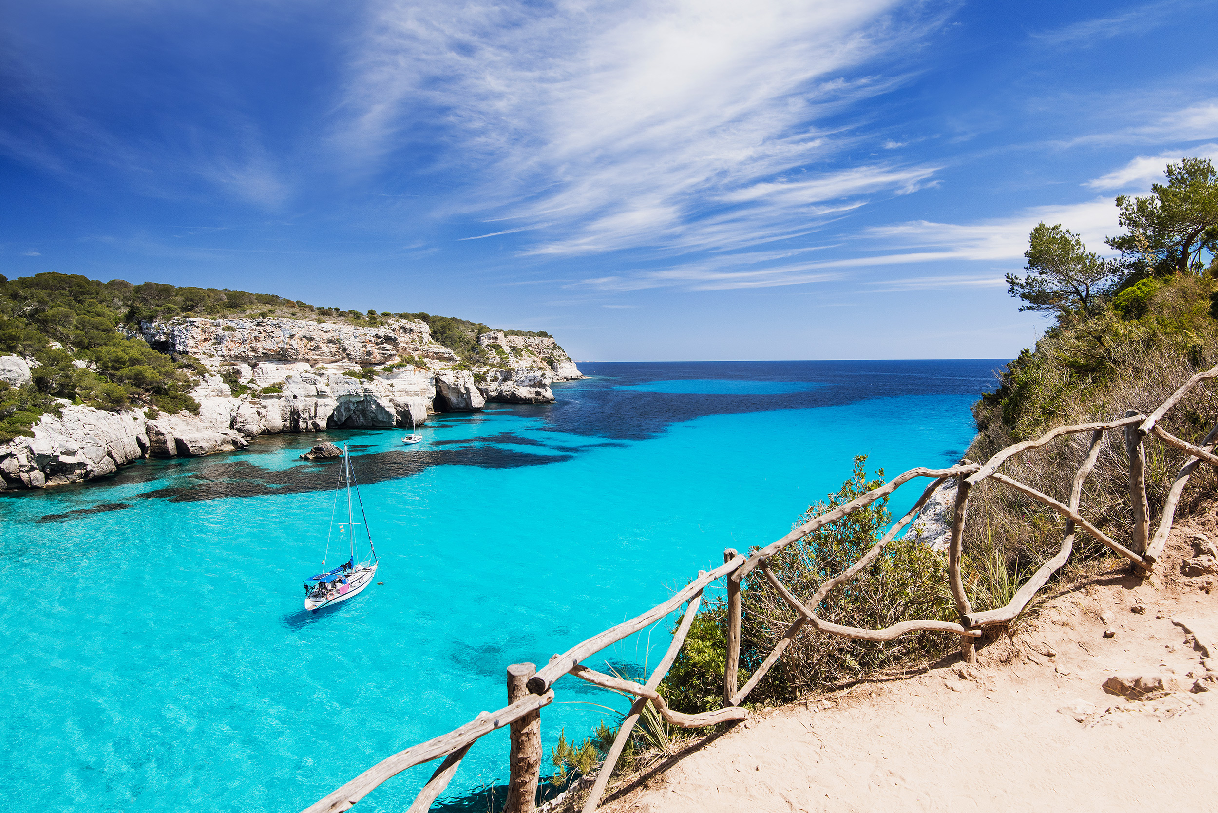 La laguna di Balos a Creta con sabbia rosa e acque turchesi