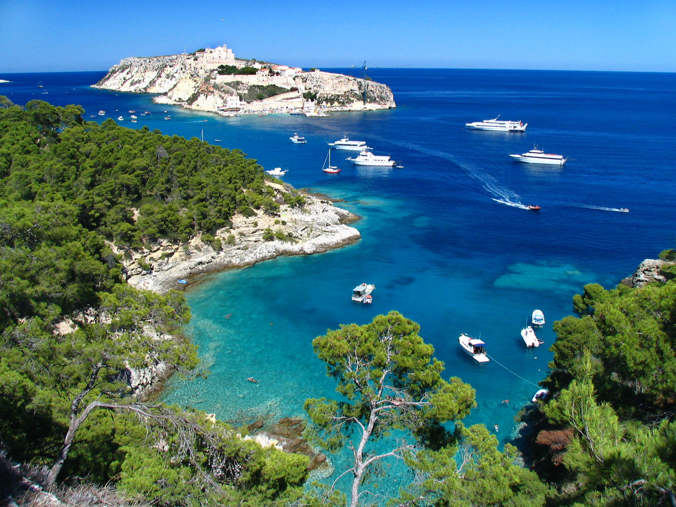 Spiagge e cale delle Isole Tremiti