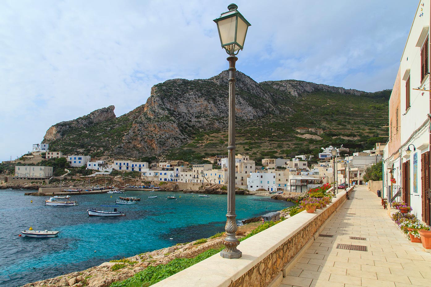 Trekking a Levanzo