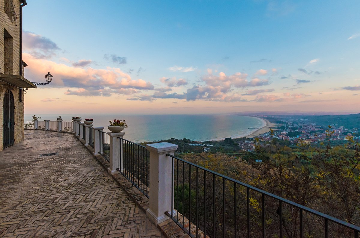 in che provincia si trova vasto